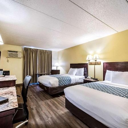 Econo Lodge Rochester Exterior foto